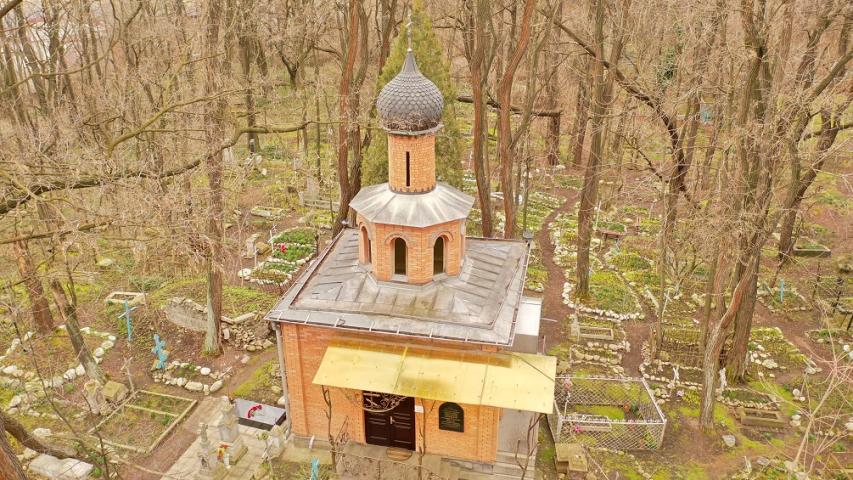 Часовня над могилой Блаженной старицы Анастасии