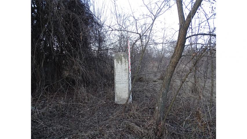 Могила А. З. Тулатова, г. Беслан