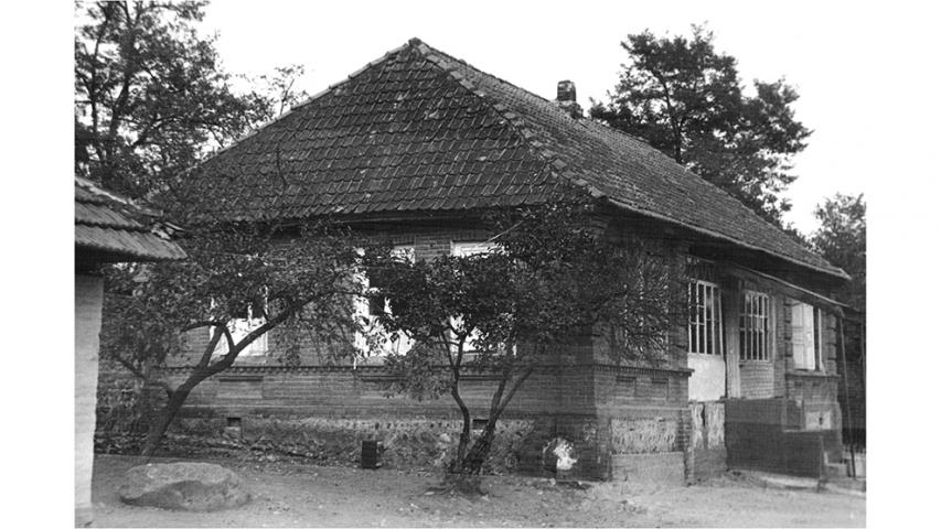 Дом К. К. Борукаева, с. Зилга (Фото 80-х гг. XX в.)